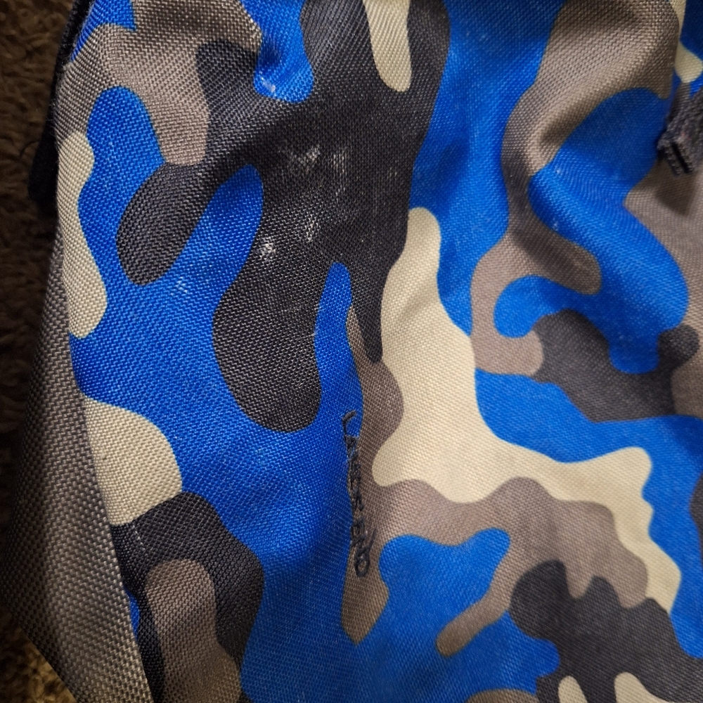 Lands End Classmate Medium Backpack & lunchbox Vibrant Sapphire Camo - Picture 14 of 15
